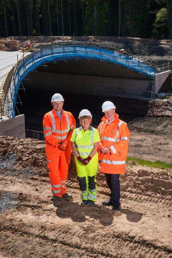 Pete Wishart MP visits Cross Tay Link Road Project